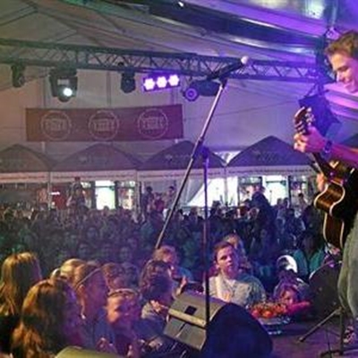 Bobby van Jaarsveld bring groot pret na die Kaasfees