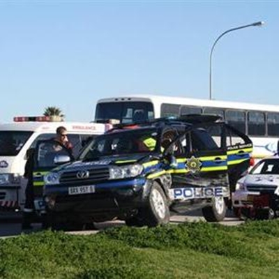 Blitspatrollie en bakkie bots