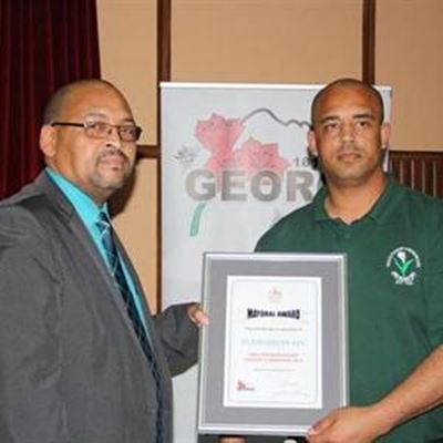 Burgemeester vereer rugbyspanne