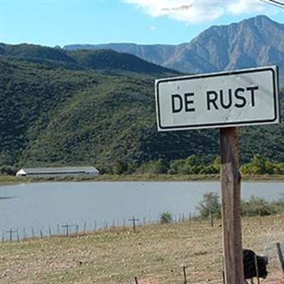 Lentemark in De Rust - kuier onder die sterre