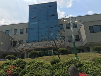 Teach and study in Korea