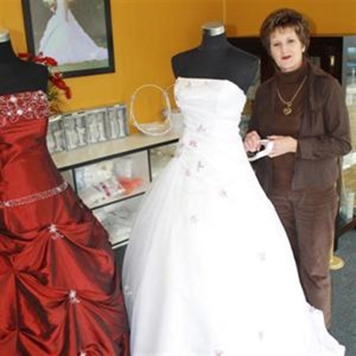 Beloftes van trou by Stella's Bridal Boutique