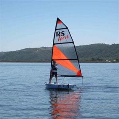 Wind fades on lake