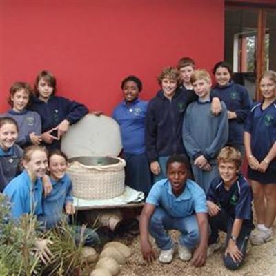 Young eco-designers earn award