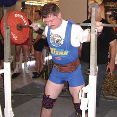 Power lifters show their mettle
