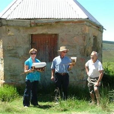    Old Toll House and ox wagons