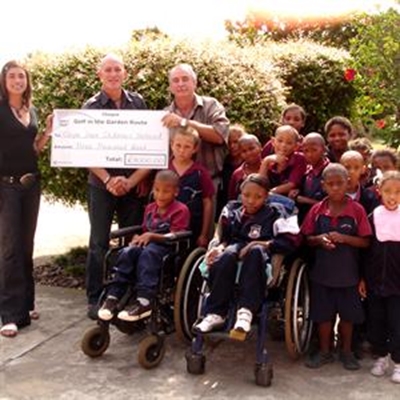 School benefits from golf trip