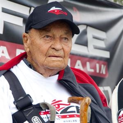 97-year-old bungy jumps for record