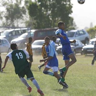 Straight quarter final in soccer series
