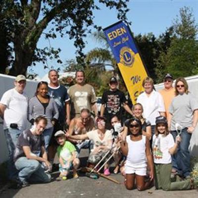 George Lions at the Botanical Gardens