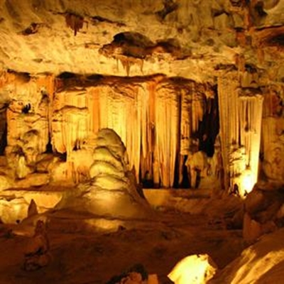 Dispuut oor grotte