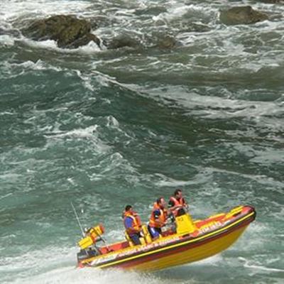 Life guards needed for season