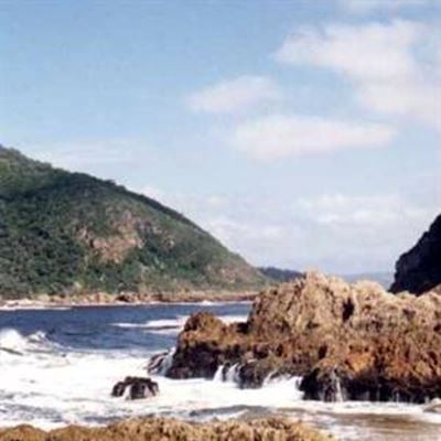 NSRI saves Dutch tourists