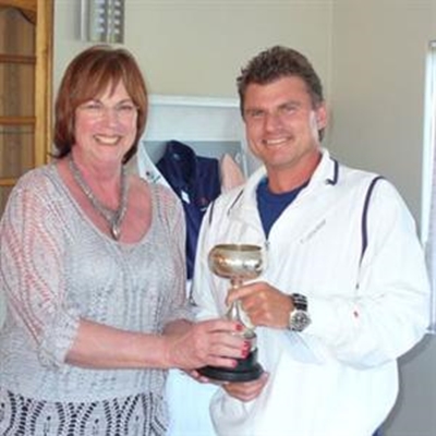 Muller en Fourie tenniskampioene