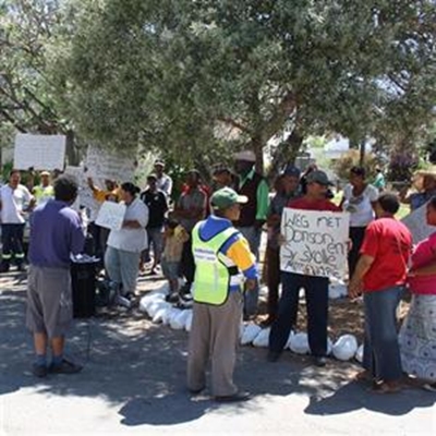 Ladismithers moeg:Donson en sy ‘skollies’