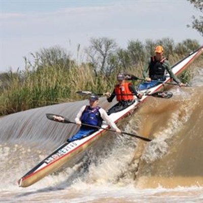 Local paddlers brave Fish River marathon