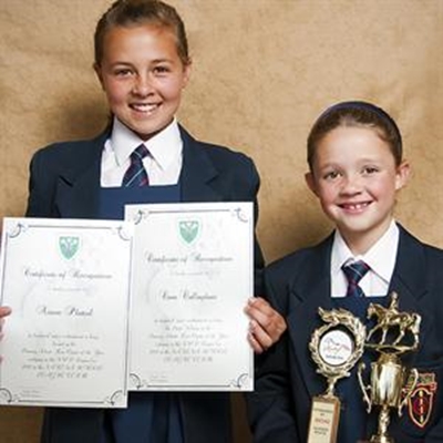 Young equestrians rewarded