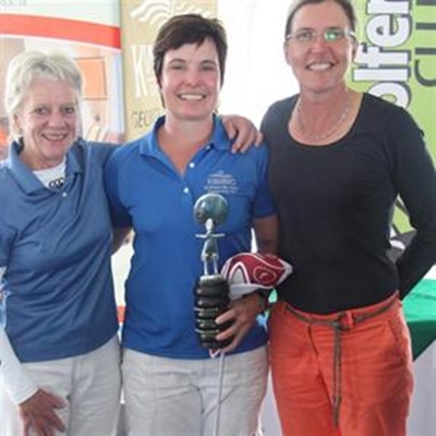 Sandra Winter pips former SA champ