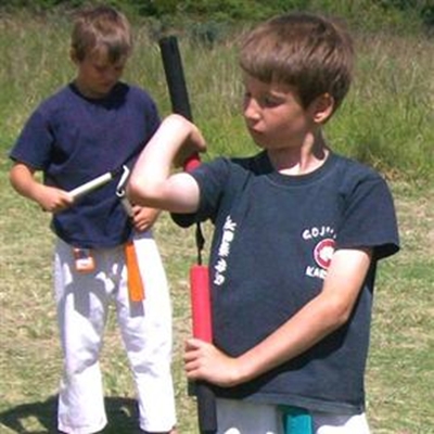 Children introduced to ancient weapons