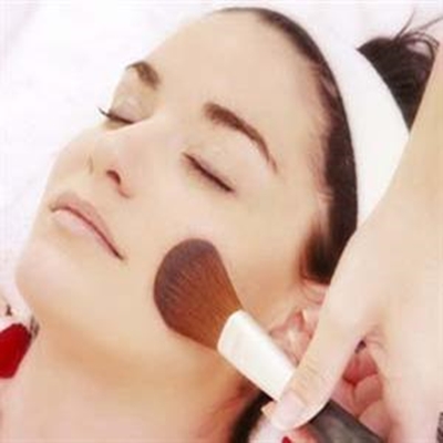 Institute produces outstanding beauty therapists