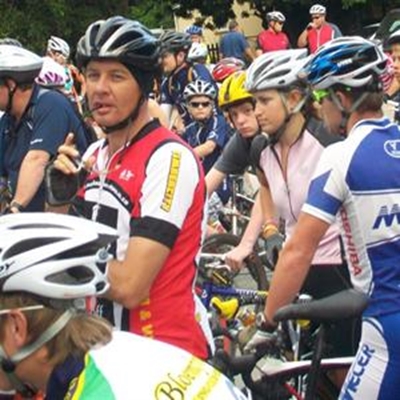 Thousands pedal in Grabadoo