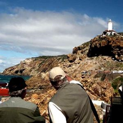 Coastal geology tour gives glimpse into past 