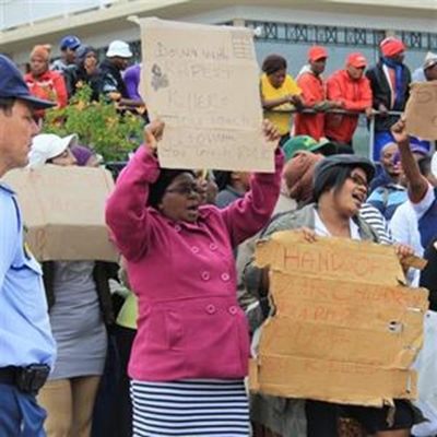Protest to support arrested mates