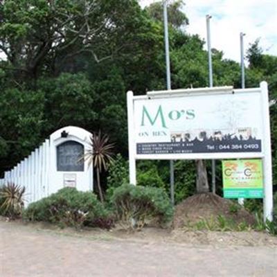 Armed robbers get away