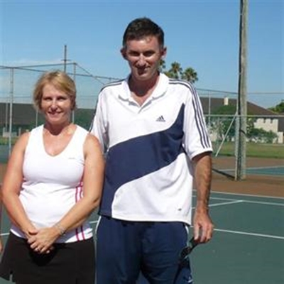 Gemengde welslae vir George Tennis