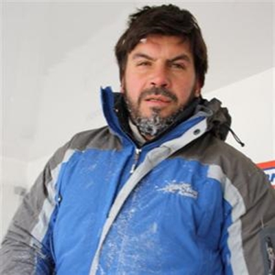 Icy adventurer visits George