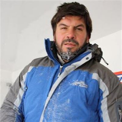 Icy adventurer visits George