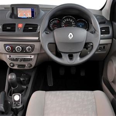 Renault joins C-segment fight