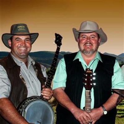 Daar’s ‘n ding wat uitbroei op Oudtshoorn