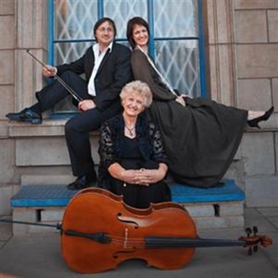 Acclaimed trio to perform in Knysna