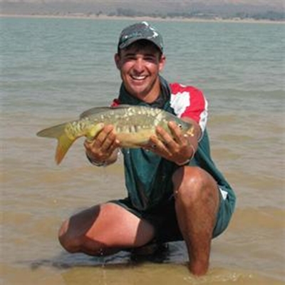 Brons vir varswaterhengelaars