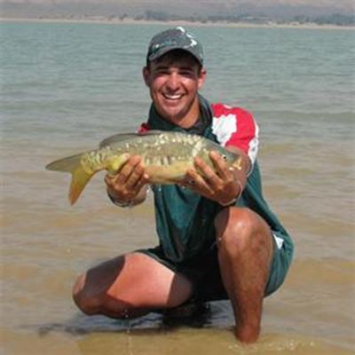 Brons vir varswaterhengelaars