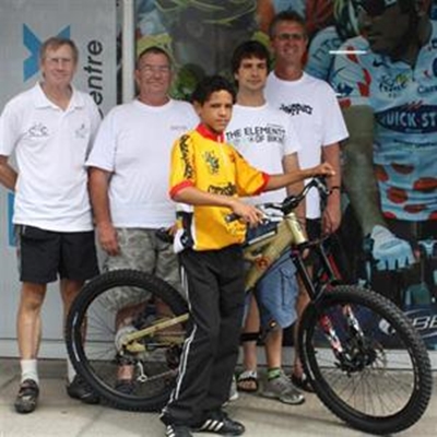 Downhill MTB for talented young rider
