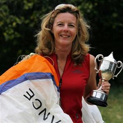 Bowden takes title again