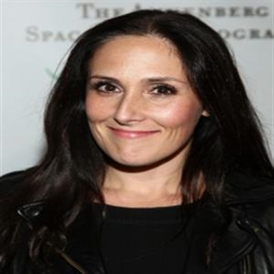 Memoir by talk show host Ricki Lake coming in 2012