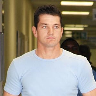 Van der Westhuizen fails to respond to treatment