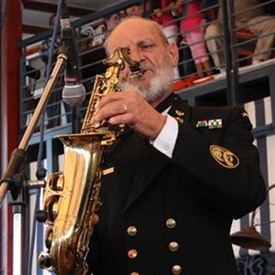 Band had feet tapping