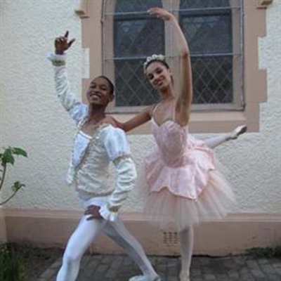 Ballet students shining on national stage