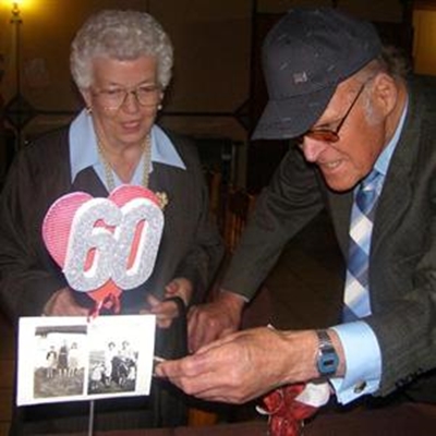 Danabaaiers vier 60 jaar saam