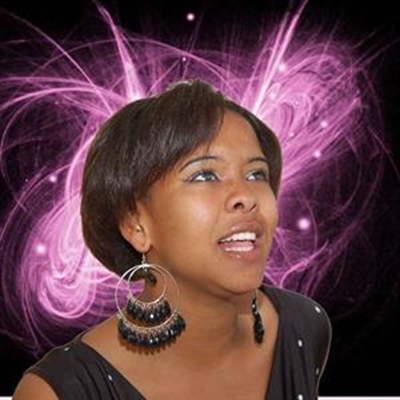 Plettenberg Bay girl sings to inspire
