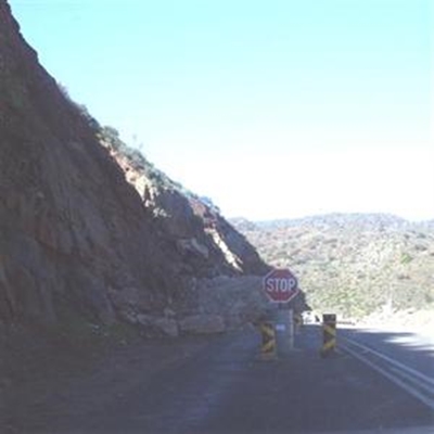 George-Oudtshoorn-pad gesluit 