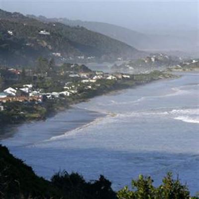 Thefts at Dolphin’s Point concern