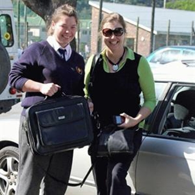 Teenager and gardener save the day