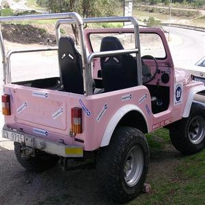 Dynamite comes in small pink parcels