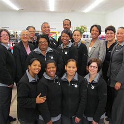 New management and  facilities at Woolworths