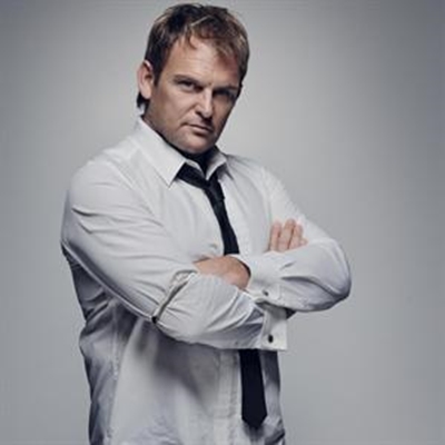 Steve 'Die Blou Bul' Hofmeyr at Barnyard